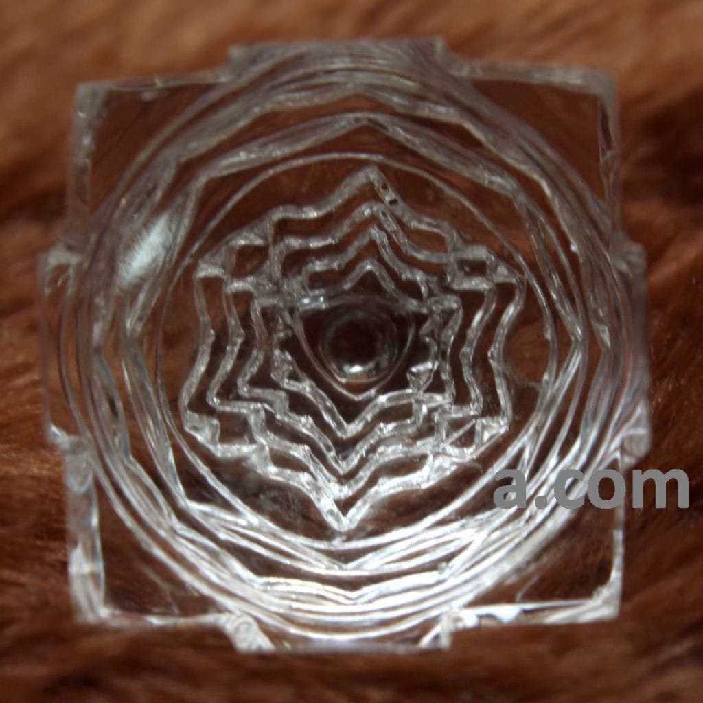 100 % Pure Sphatik Meru Shree Yantra 5 By 4 Inches (1341 Gm) Lab ...