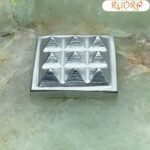 Parad-Pyramid-Fp-C.jpg