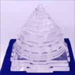 Large Sphatik Shree Yantra 4100 gm (7 inch by 6.5)