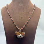 एक-मुखी-रुद्राक्ष-Collector-1-Mukhi-rudraksha-with-5-mukhi-Silver-capped-28-inches-MP-C.jpg
