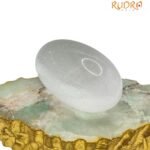 Sphathik Lingam 4 Inches 454 Grams