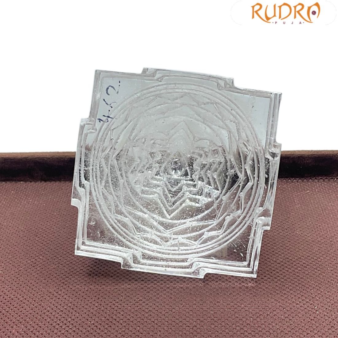 Sphatik Shree Yantra - 3.50 Inches - (461 Grams) 3 Sphatik Shree Yantra - 3.50 Inches - (462 Grams)