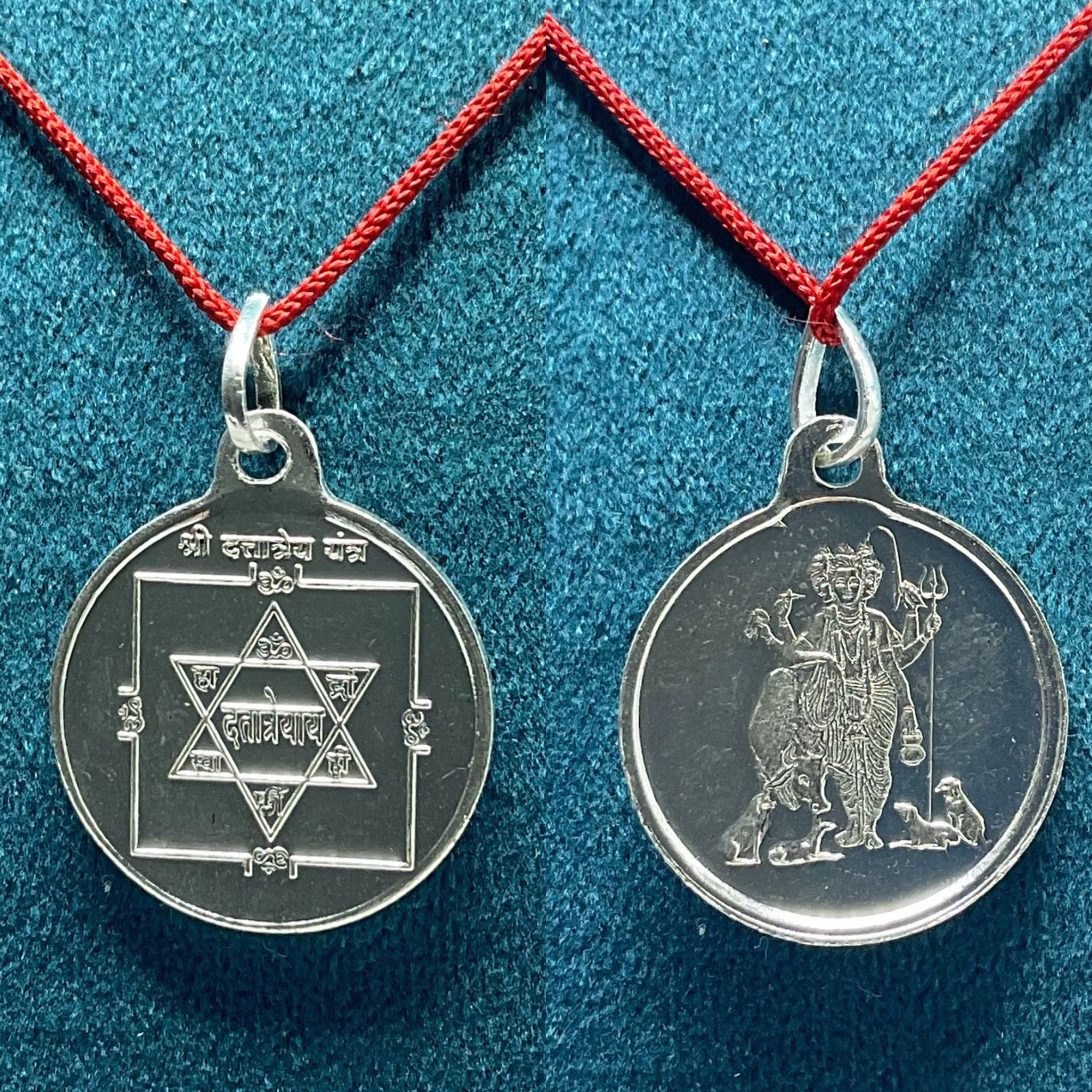 Dattatreya Yantra Locket PureSilver - 1 Inch (5 Gms)