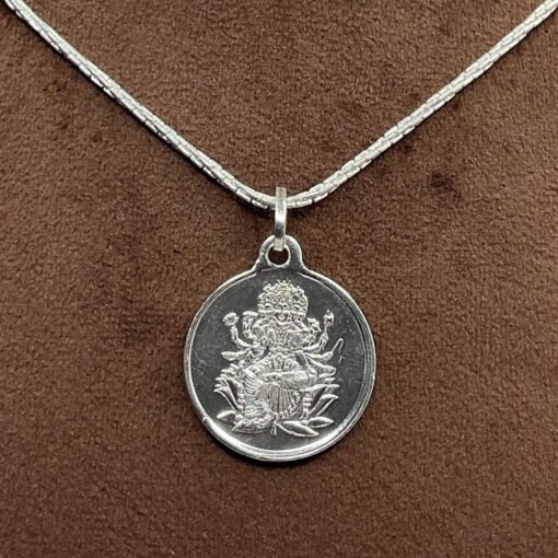 Gayatri Yantra Locket In Silver With Silver Chain