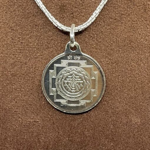 Laxmi Ganesh Silver Locket Yantra With Silver Chain
